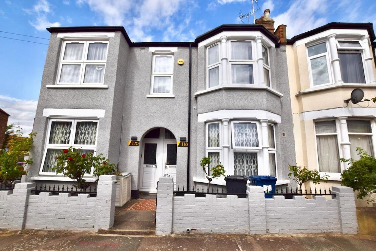 Homely And Stylish Apartment With A Garden In East Finchley Лондон Екстер'єр фото