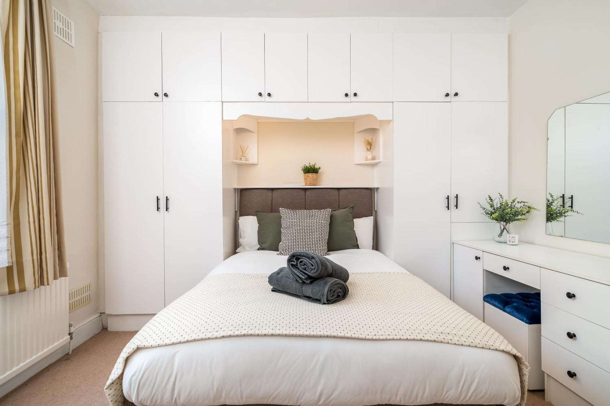 Homely And Stylish Apartment With A Garden In East Finchley Лондон Екстер'єр фото